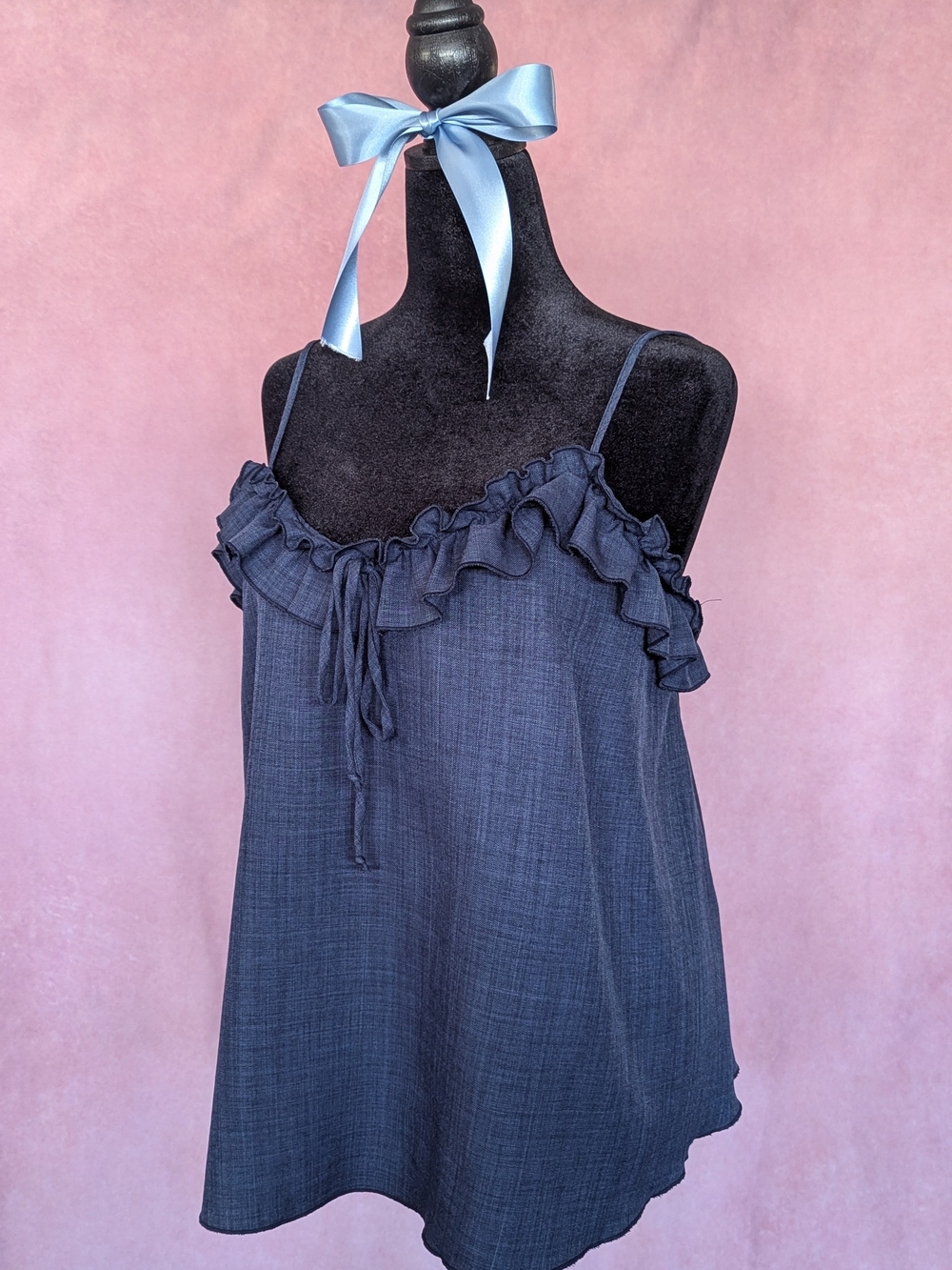 Haute Fox Ruffle Cold-Shoulder Top | Size 2X